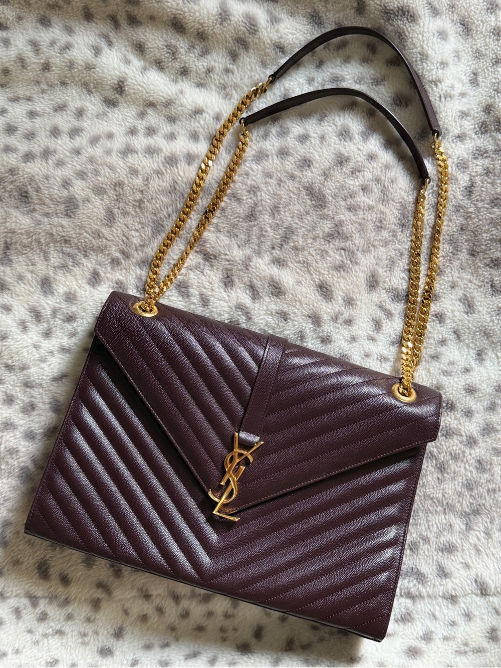Saint Laurent Large Envelope Shoulder Bag - Picture 1 of 12